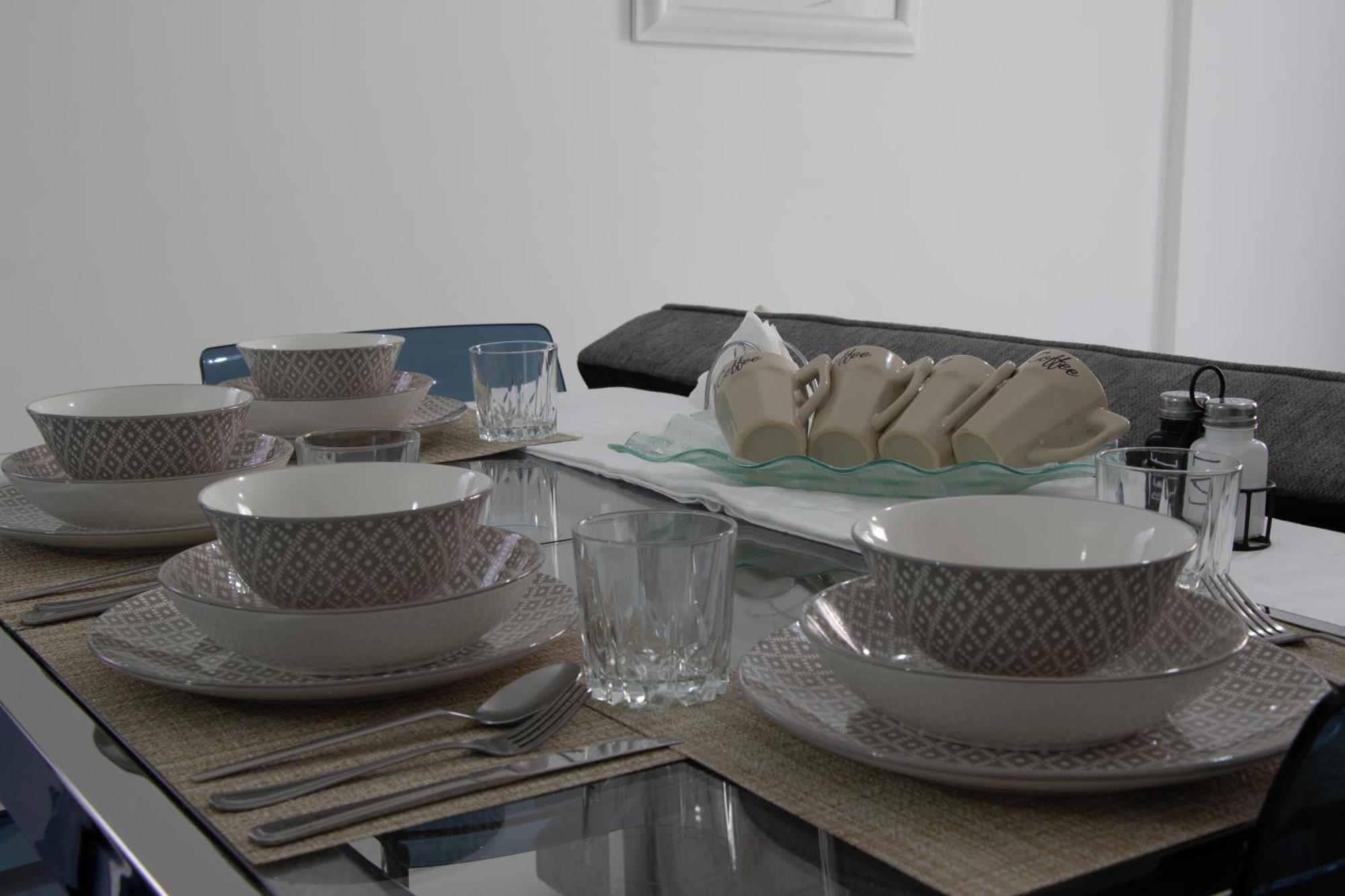 Apartment,Near The Beach Pinikoudes ラルナカ エクステリア 写真