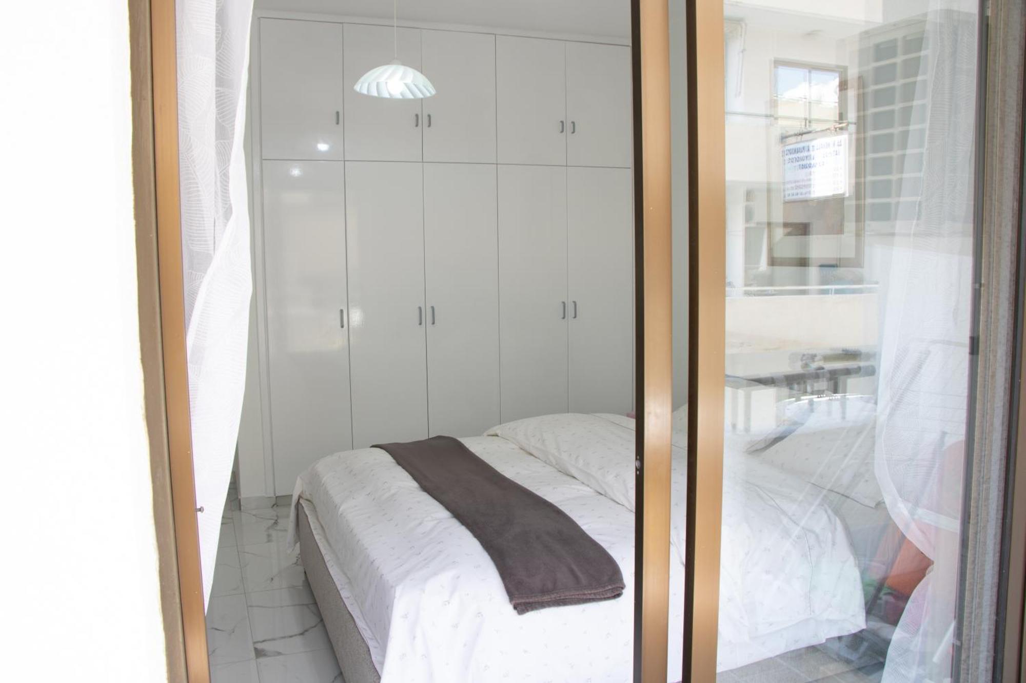 Apartment,Near The Beach Pinikoudes ラルナカ エクステリア 写真